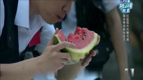 猪八戒搞笑吃瓜视频,笑料百出！