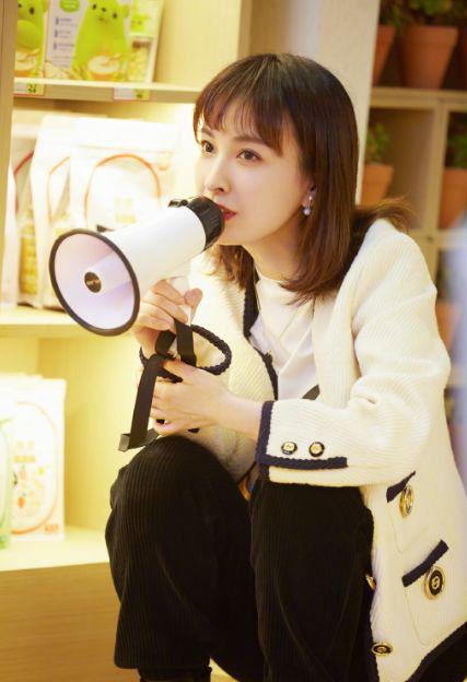 吃瓜女孩吴昕视频大全,笑料百出，欢乐无限